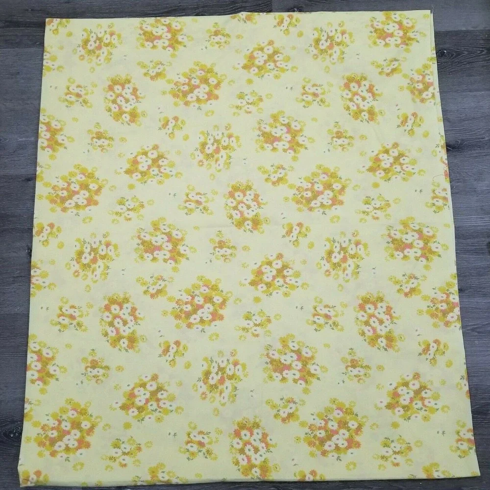Vintage Miracale Yellow Floral Daisy Double Full Flat and Fitted‎ Sheet Set 70s